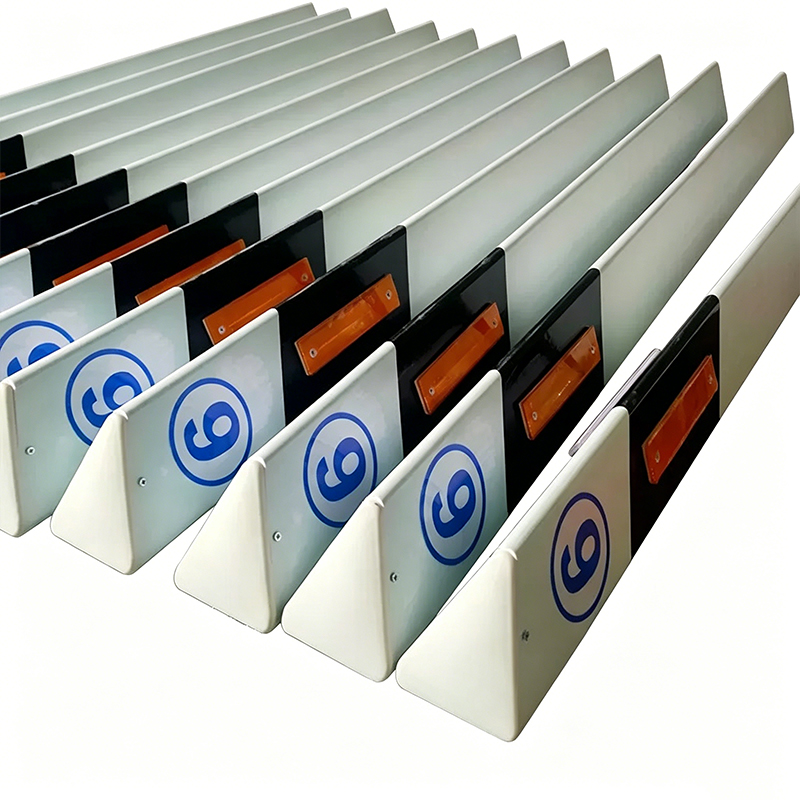 PE/PVC Yol Kenarı Delinatör Direği
